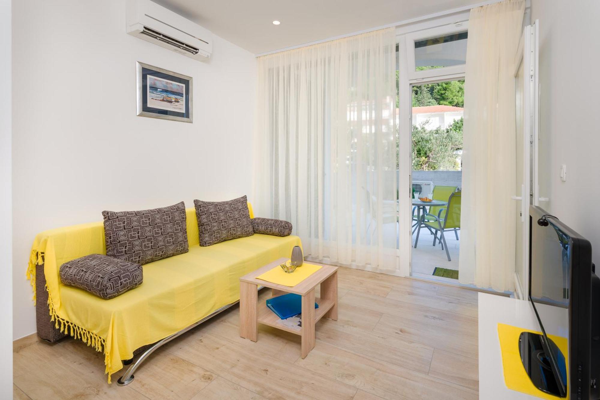 Villa Kogo ฮวาร์ ภายนอก รูปภาพ